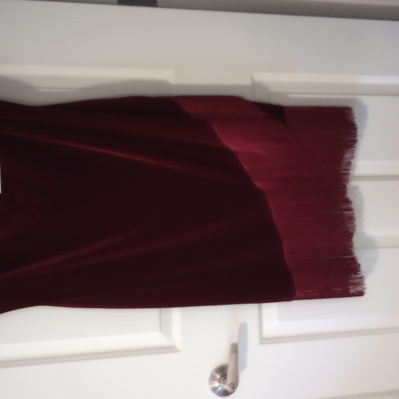 RETHM = RED VELVET MIDI DRESS SZ 2XL - Picture 3 of 7